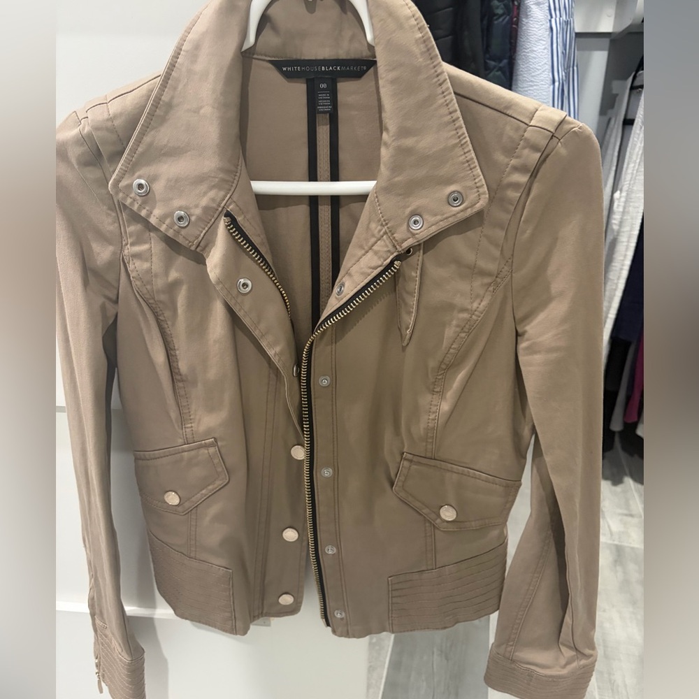 White House Black Market Utility Jacket in Tan